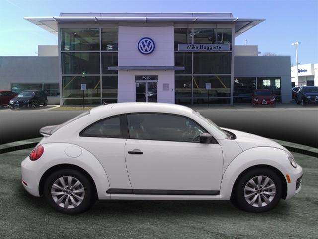 2017 Volkswagen Beetle S